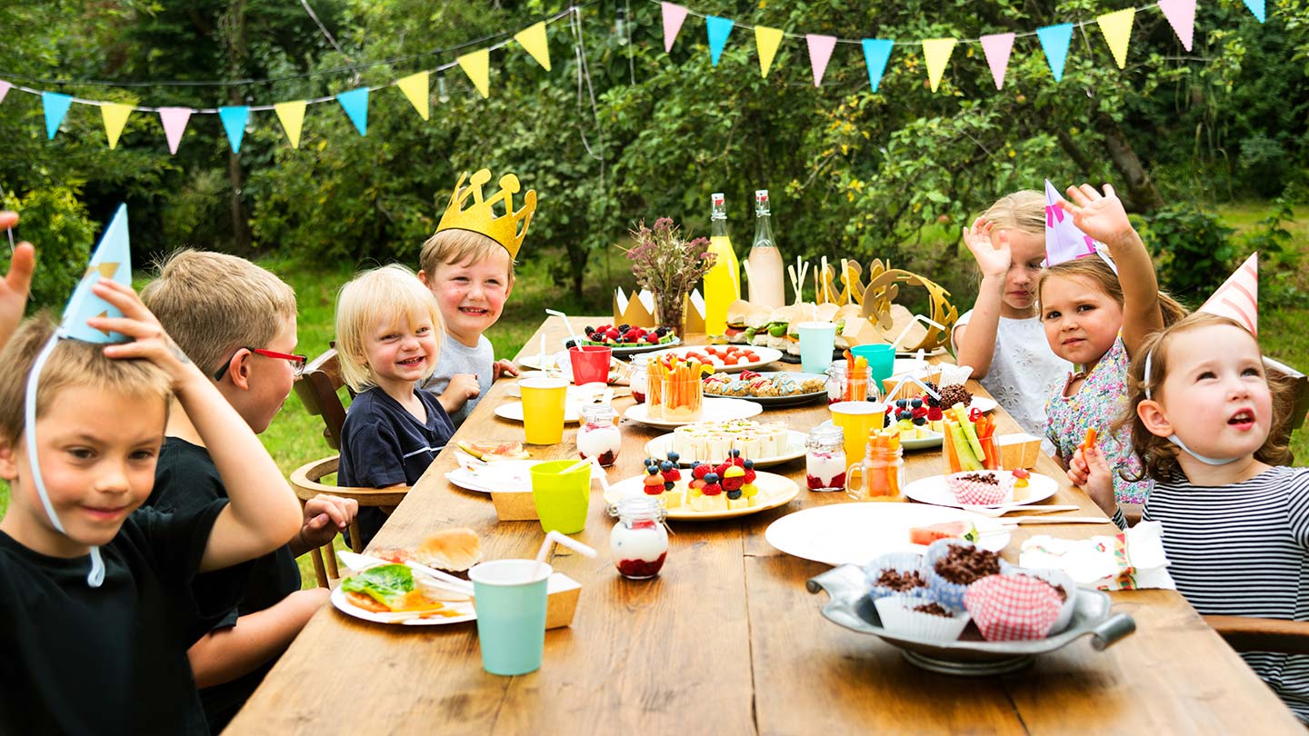 Kids Outdoor Birthday Party Ideas   Woodland Trust