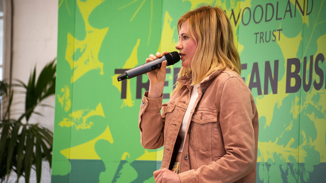 Lucy Grabe Watson presenting at Igniting Innovation event